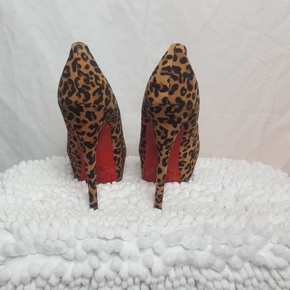 Alba Leopard Print Heels Pumps SZ 7.5 Blk Tan - Picture 4 of 5